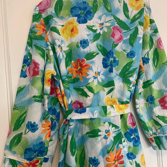 Vintage Floral Robe with Belt - Picture 7 of 8